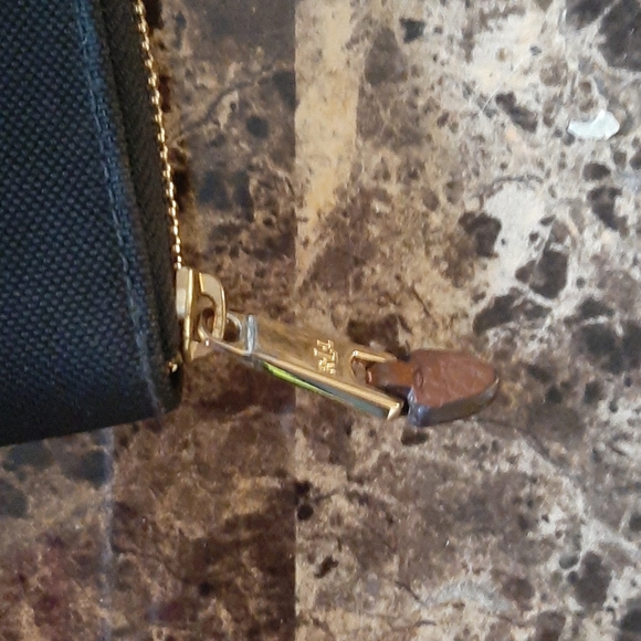 Wallet - Picture 3 of 4